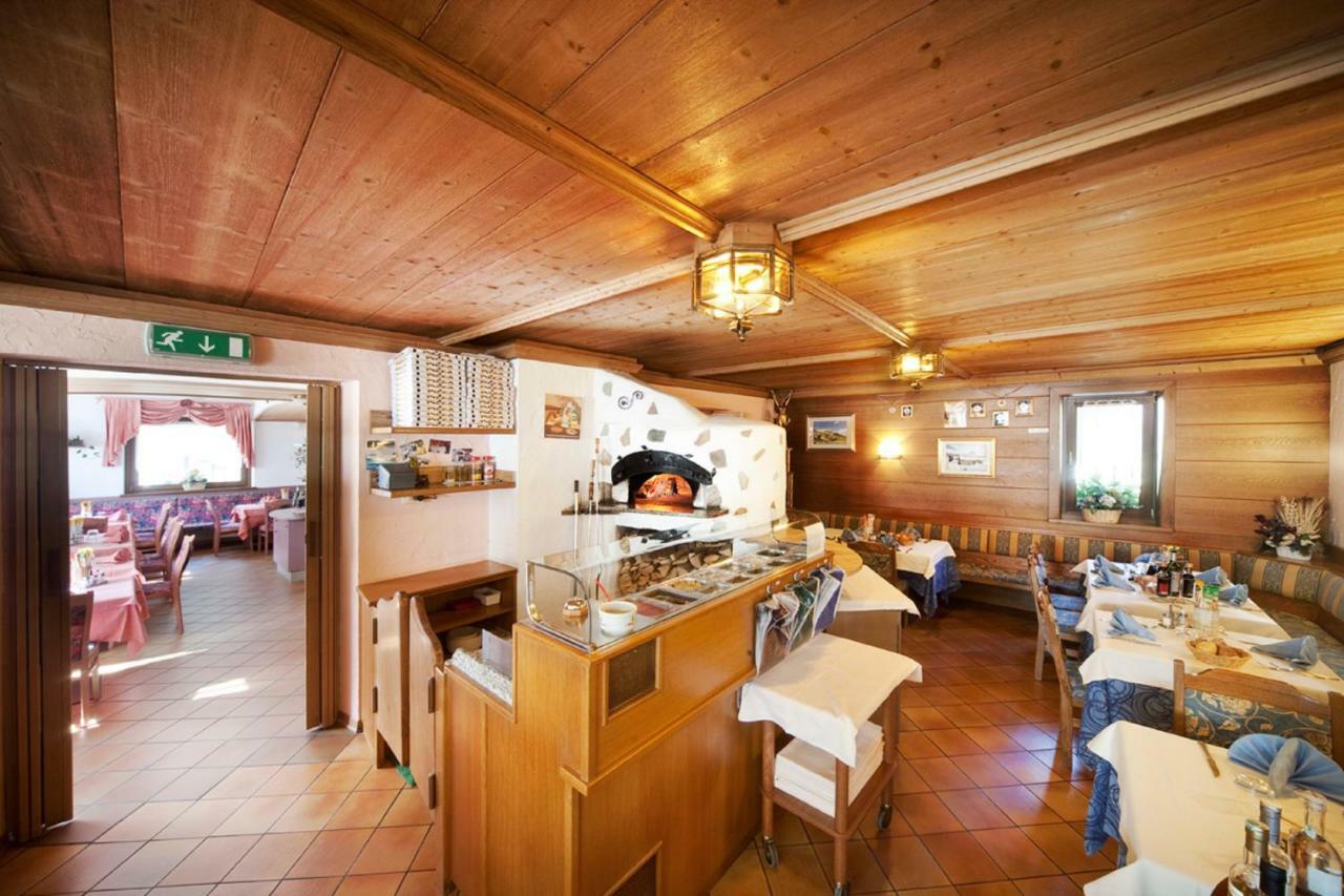 Rosengarden Alpine Residence Pradelle Екстер'єр фото