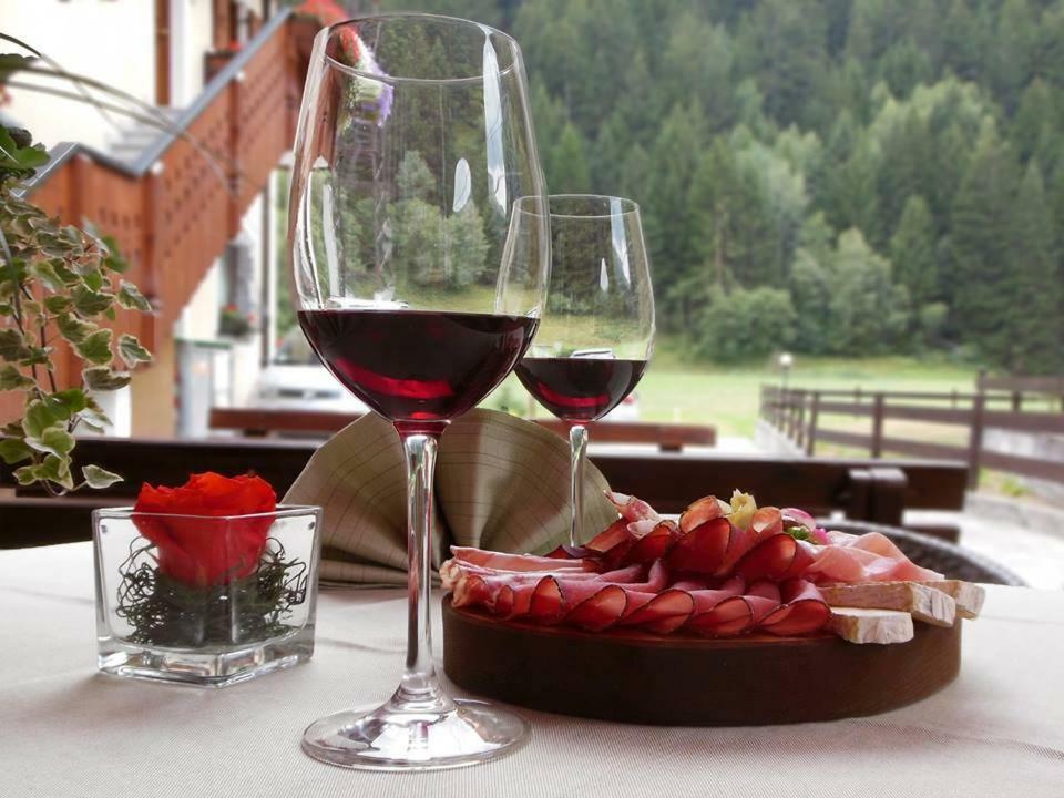 Rosengarden Alpine Residence Pradelle Екстер'єр фото